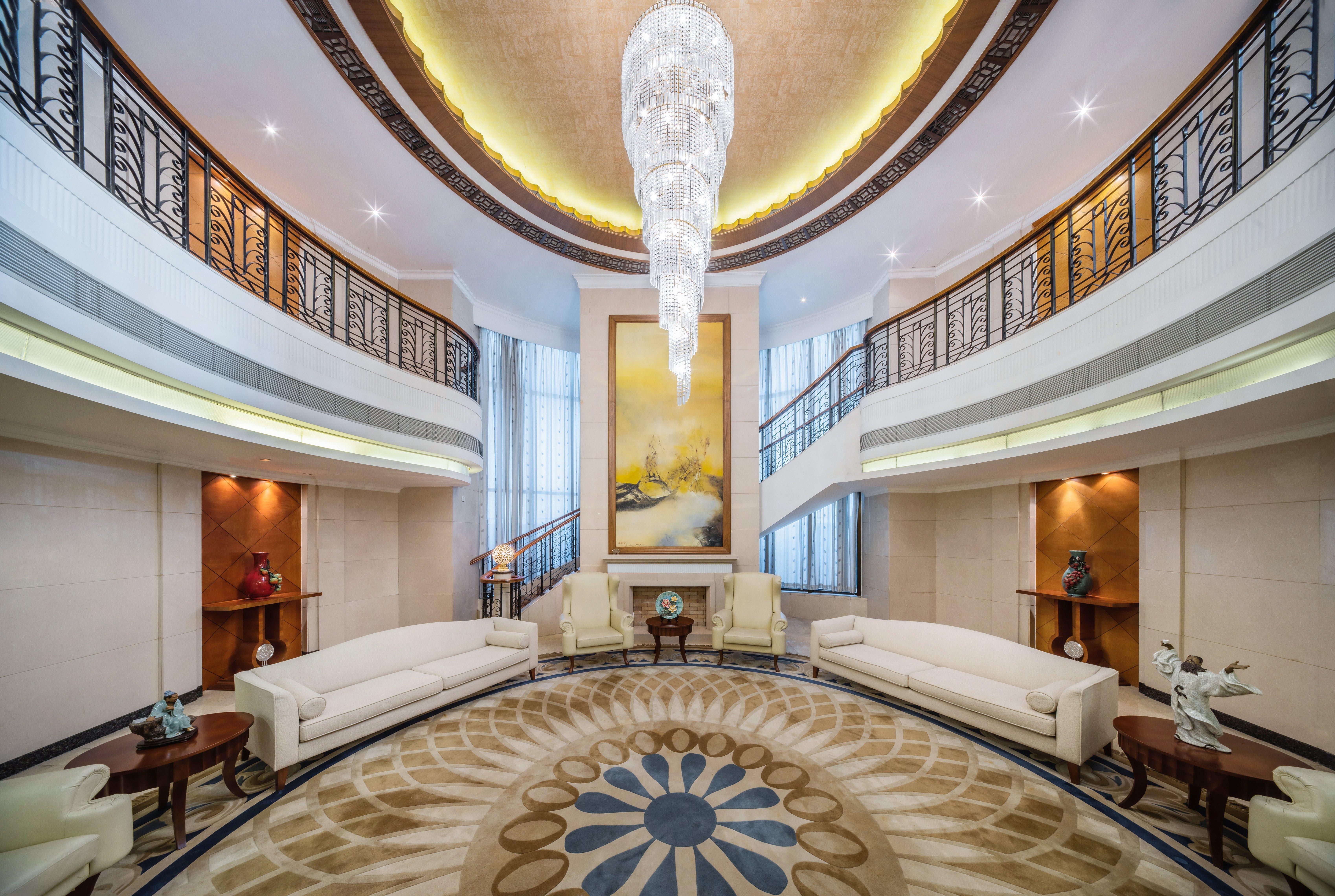 Crowne Plaza Foshan By Ihg - Canton Fair Free Shuttle Bus Exterior foto